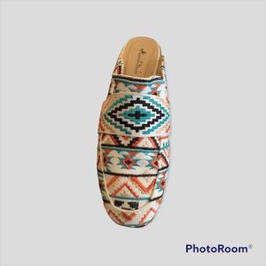 EUC Unique Montana West Mules